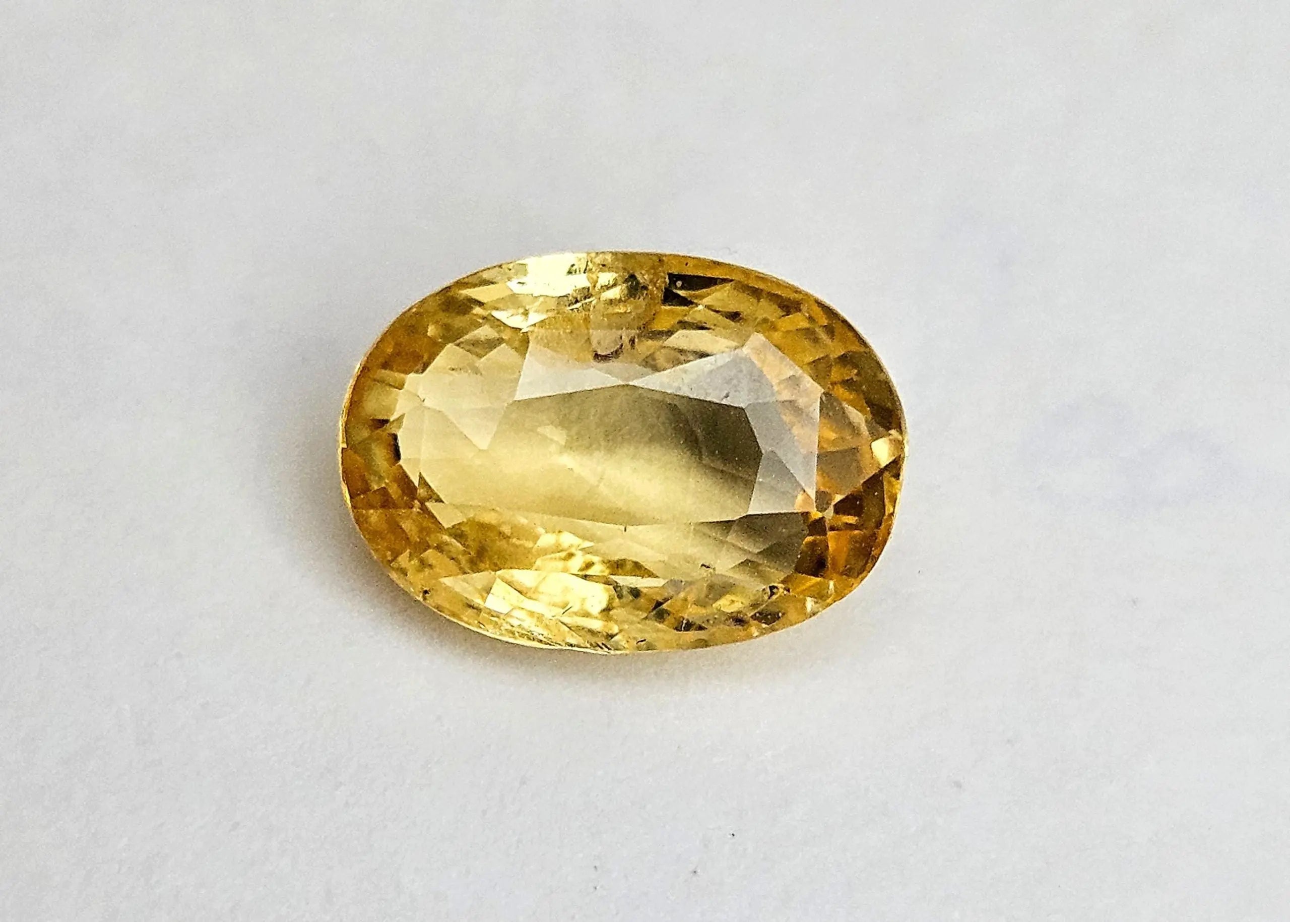 Yellow Sapphire (Pukhraj) BhavAura